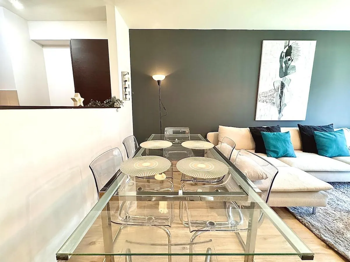 Апартаменты Hollo Residence - Gozsdu Centre Будапешт