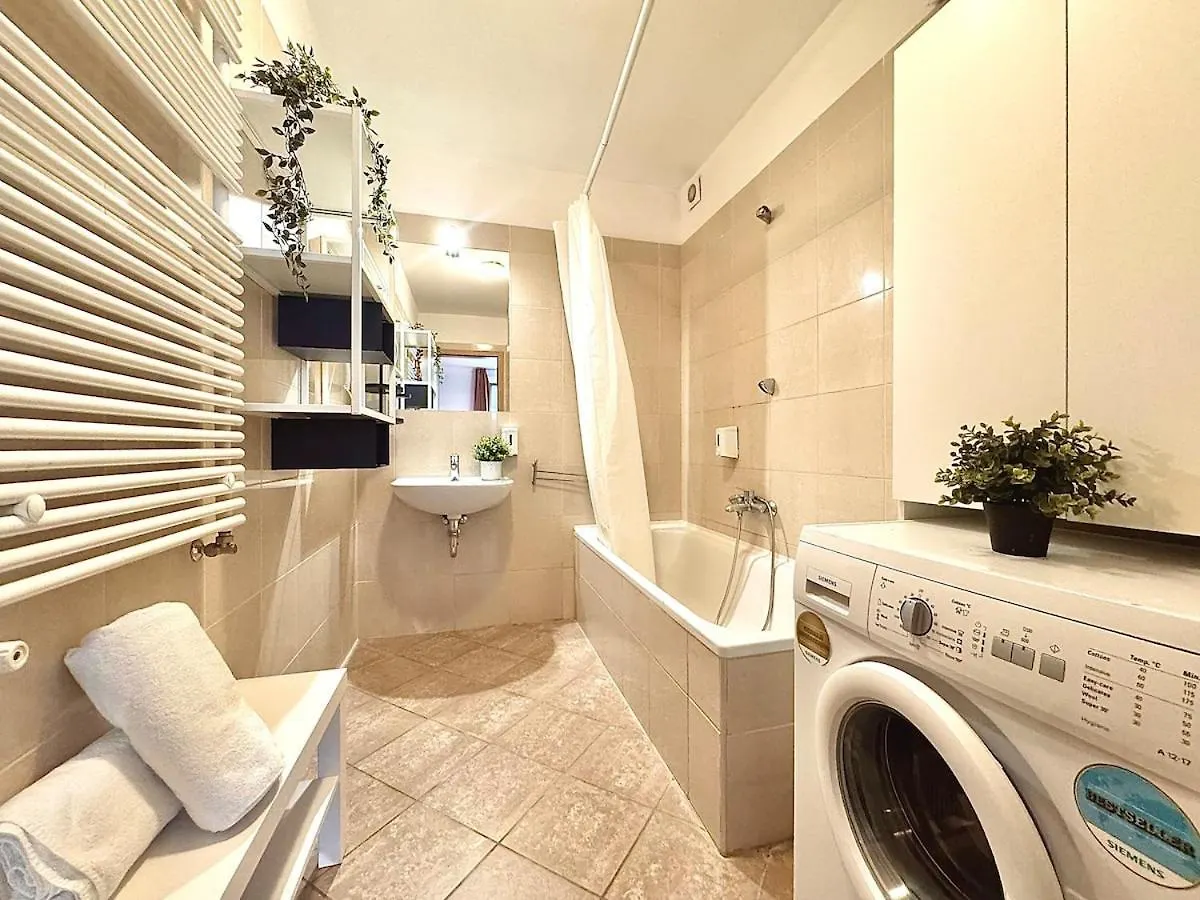 Апартаменты Hollo Residence - Gozsdu Centre Будапешт